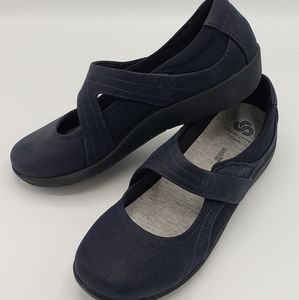 clarks ladies mary jane shoes